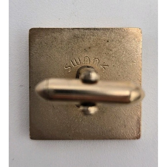 Vintage SWANK Golf Tone Cufflinks Square Wavy Lines Retro Pair Gilt Brass Class - Picture 5 of 8